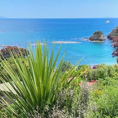 Kereru Cabin - Spectacular Seaviews, Rustic, Glamping Eco Adventure Palm Beach Bagian luar foto